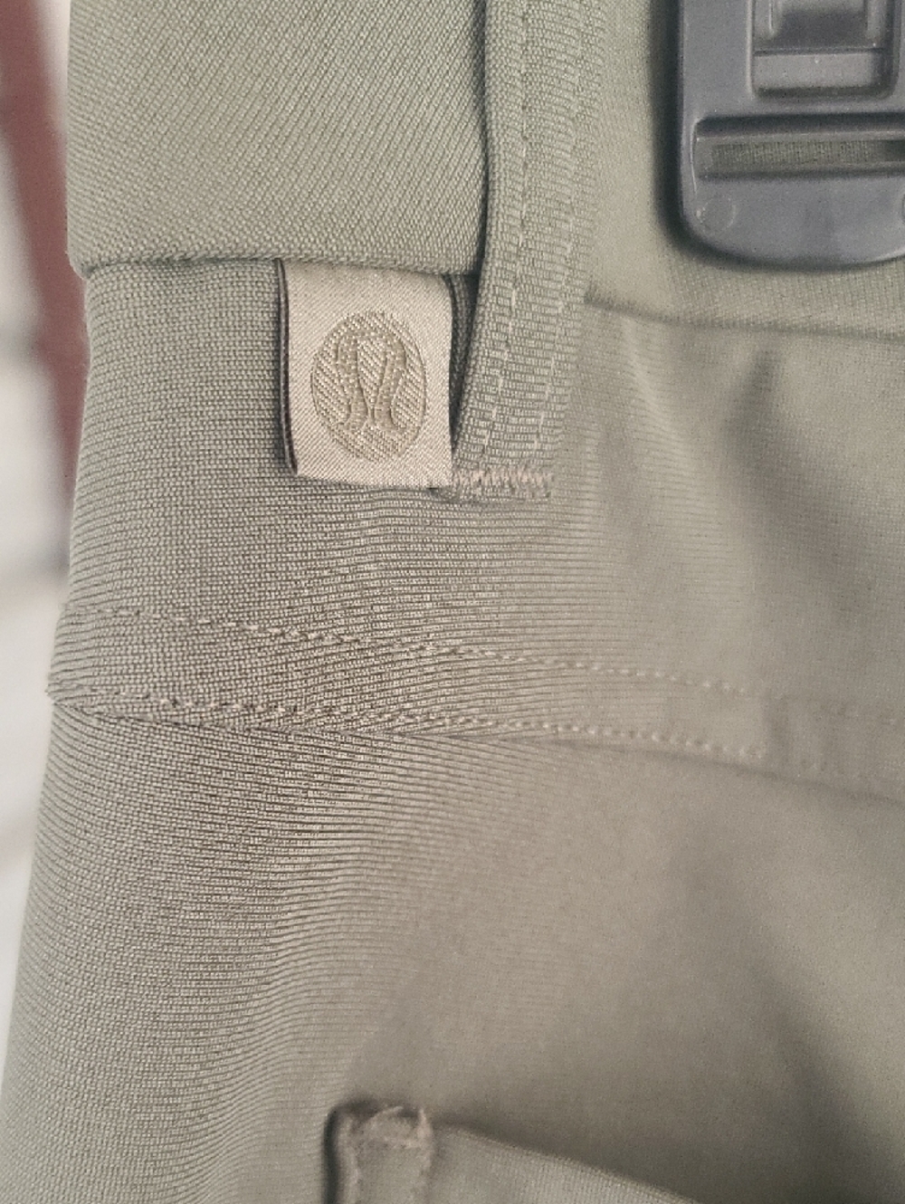 lululemon athletica Men's Chinos in Light Olive - Picture 3 of 4